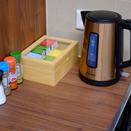 Primetime Suite Fuer 8+Kueche/Wifi Essen Luaran gambar