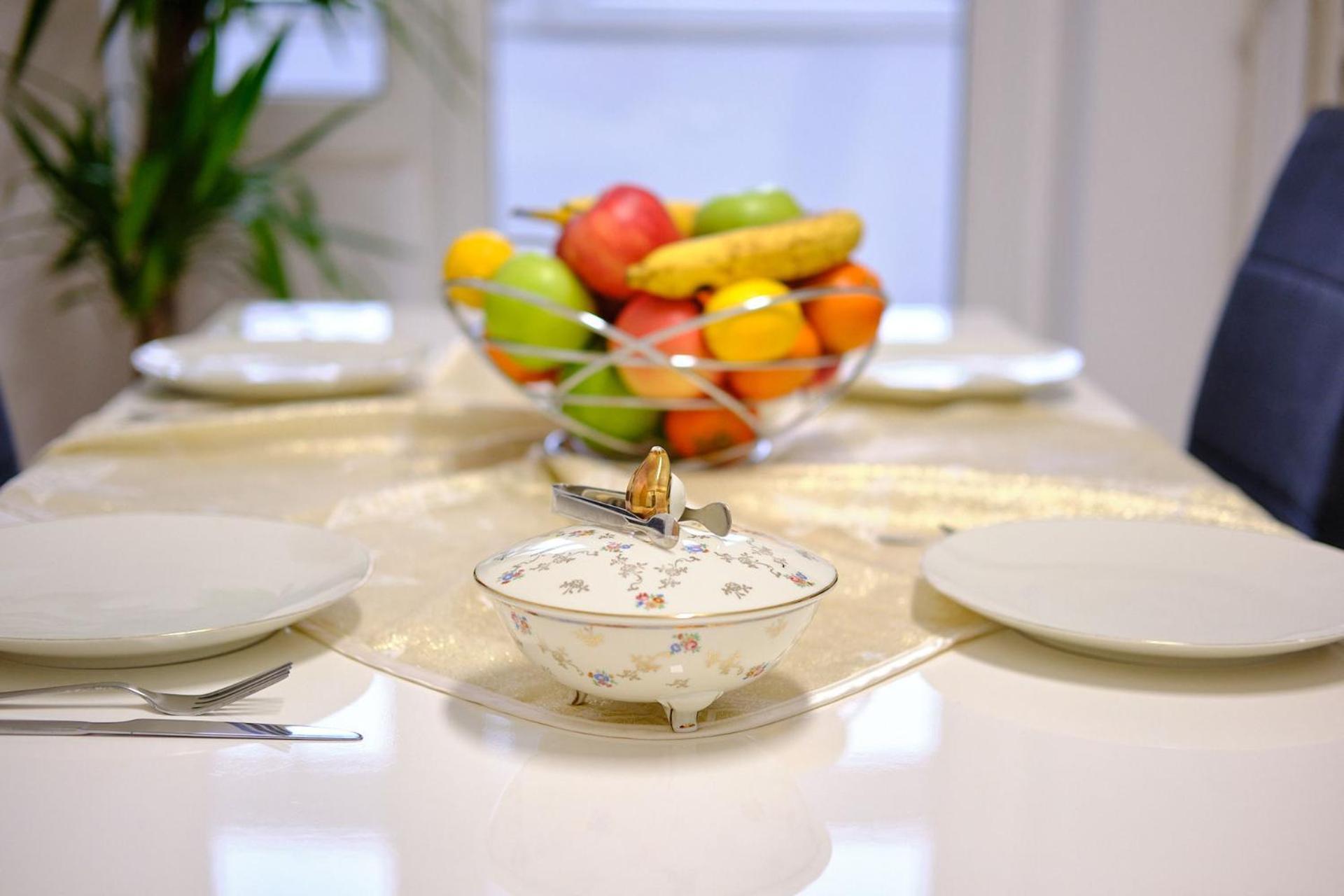Primetime Suite Fuer 8+Kueche/Wifi Essen Luaran gambar