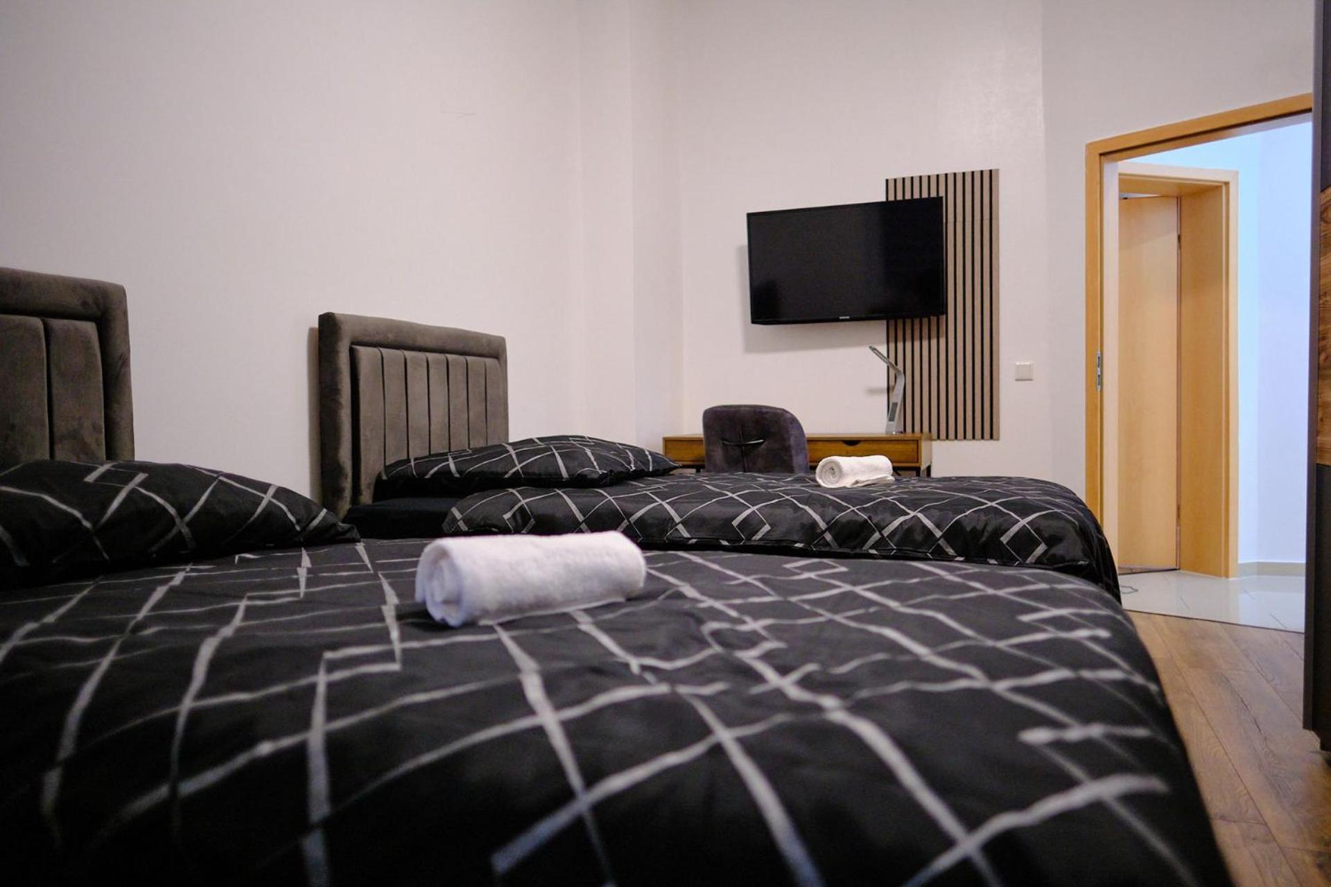 Primetime Suite Fuer 8+Kueche/Wifi Essen Luaran gambar