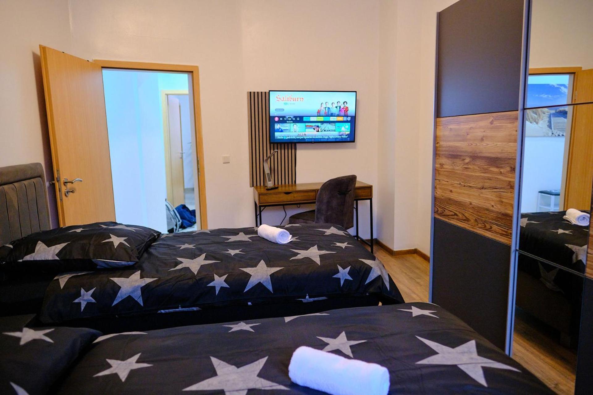 Primetime Suite Fuer 8+Kueche/Wifi Essen Luaran gambar